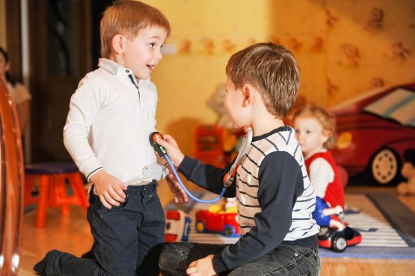 kids playing doctor, pretend play, imagination games for kids